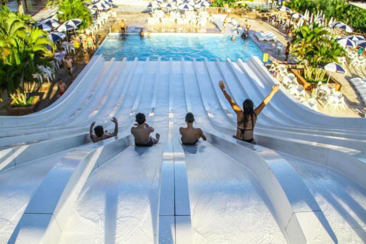 Aparthotel Piazza Diroma - Com Acesso Acqua Park Cn-Go Caldas Novas Exterior foto
