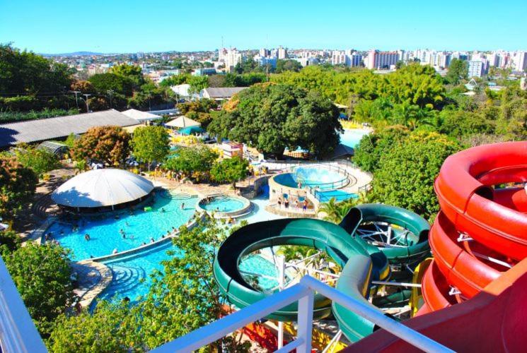 Aparthotel Piazza Diroma - Com Acesso Acqua Park Cn-Go Caldas Novas Exterior foto