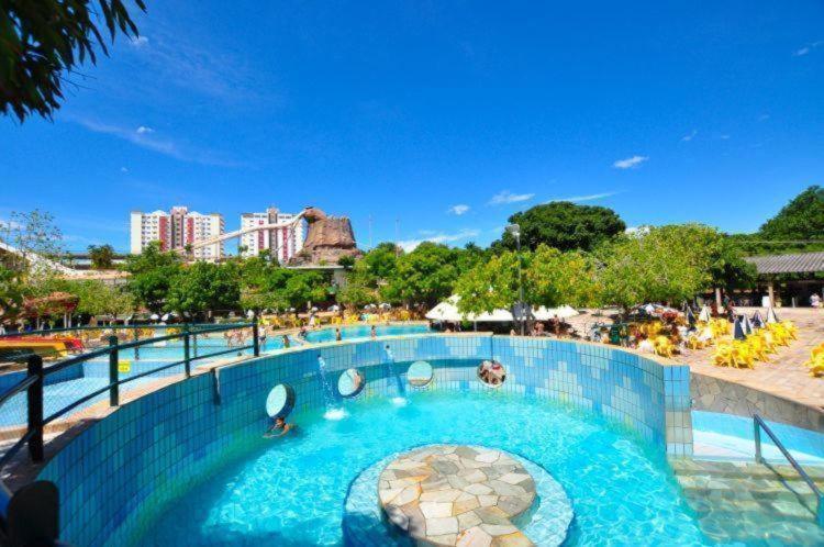 Aparthotel Piazza Diroma - Com Acesso Acqua Park Cn-Go Caldas Novas Exterior foto